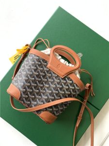 Goyard Beluga Mini Bag 67300 BlackTan-4.jpg