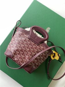Goyard Beluga Mini Bag 67300 Burgundy-4.jpg