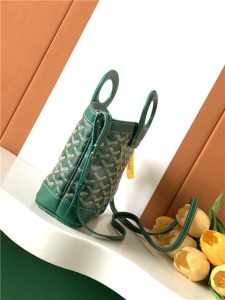 Goyard Beluga Mini Bag 67300 Green-2.jpg