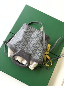 Goyard Beluga Mini Bag 67300 Grey-5.jpg