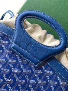 Goyard Beluga Mini Bag 67300 Sky Blue-6.jpg