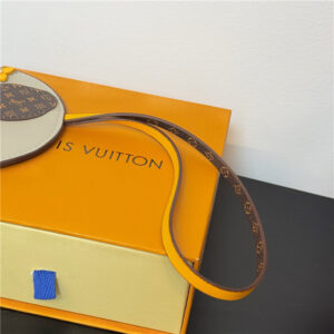 LV Elephant Bag Charm M02325 Grey-7.jpg