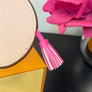 LV Elephant Bag Charm M02325 Pink-6.jpg