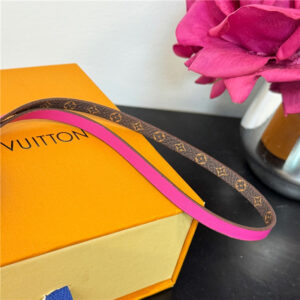 LV Elephant Bag Charm M02325 Pink-7.jpg