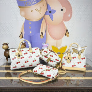 LV x TM Alma BB M14234-10.jpg