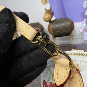 LV x TM Alma BB M14234-9.jpg