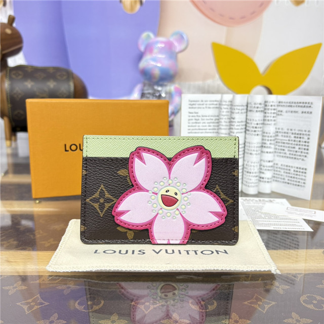 LV x TM Card Holder M13429-1.jpg