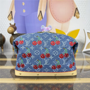 LV x TM Cosmetic Pouch GM M13893-3.jpg