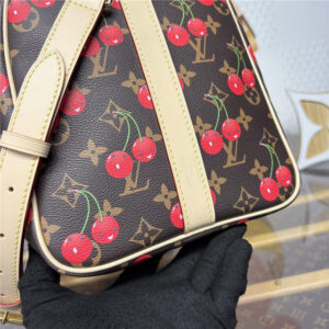 LV x TM Keepall Bandouliere 45 M13764-7.jpg