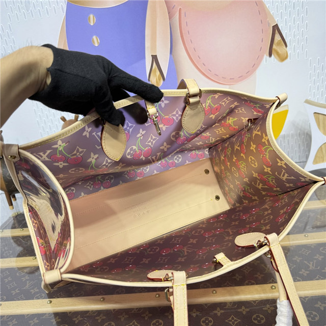 LV x TM OnTheGo GM M14306-11.jpg