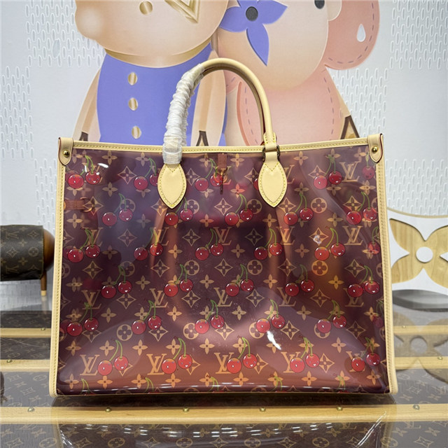 LV x TM OnTheGo GM M14306-4.jpg