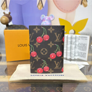LV x TM Passport Cover M13424-5.jpg