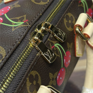 LV x TM Speedy Bandouliere 20 M13094-7.jpg