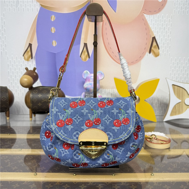 LV x TM Sunset M13680-1.jpg