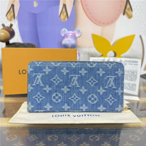 LV x TM Zippy Wallet M23161-3.jpg
