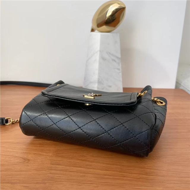 Mini Nolita 672738 Black-5.jpg