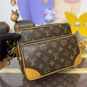 Nil Messenger M14016-4.jpg