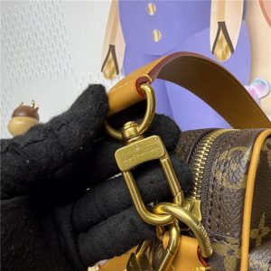 Nil Messenger M14016-9.jpg