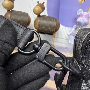 Nil Messenger M14988-8.jpg