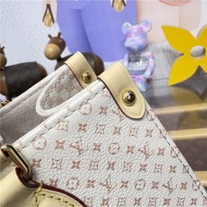 OnTheGo PM M15138-8.jpg