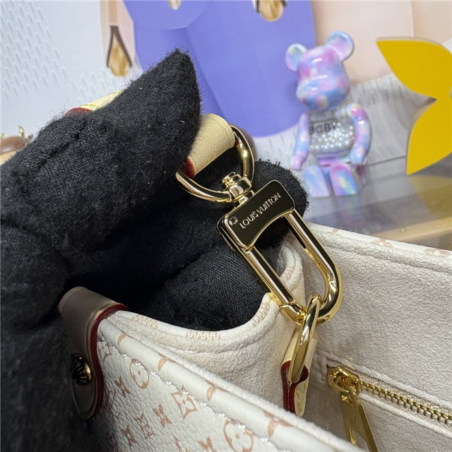 OnTheGo PM M15138-9.jpg