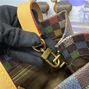 Shopper Tote MM N00192-9.jpg