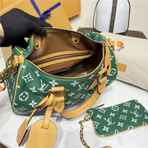 Speedy P9 Bandouliere 30 M14077 Green-18.jpg