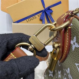 Speedy P9 Bandouliere 30 M15241 Green Sencha-12.jpg