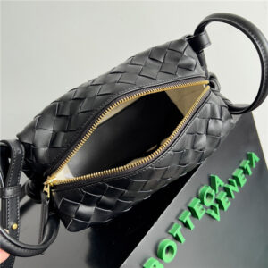 Top Handle Loop 796615 Black-7.jpg