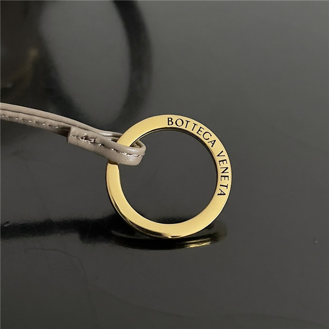 Top Handle Loop 796615 Limestone-6.jpg