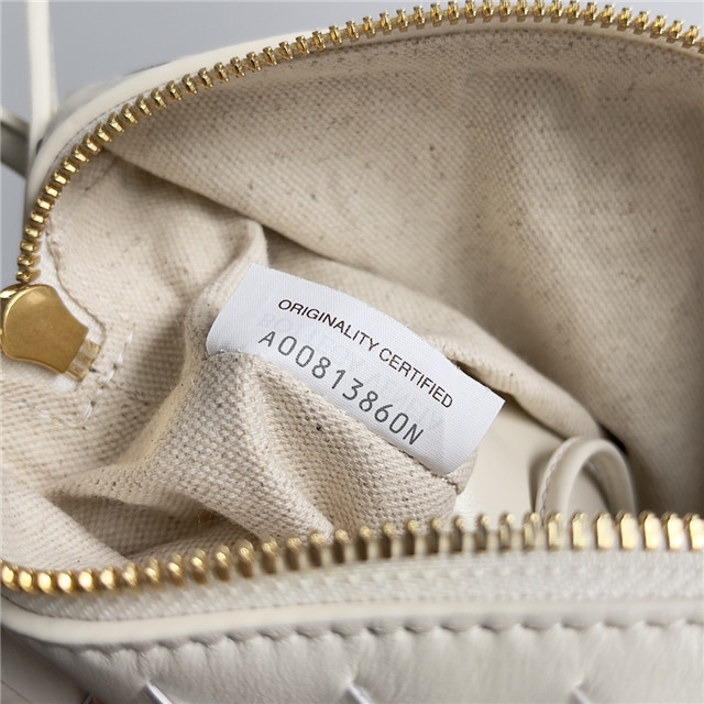 Top Handle Loop 796615 Sea salt-8.jpg