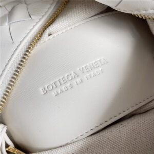 Top Handle Loop 796615 Sea salt-9.jpg