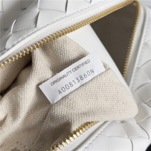 Top Handle Loop 796615 White-9.jpg