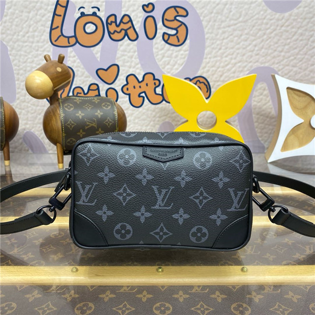 Trocadero Wearable Wallet M14253-1.jpg