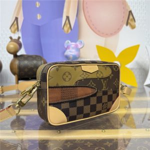 Trocadero Wearable Wallet M26020-2.jpg
