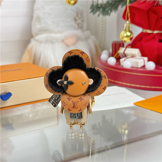 Vivienne Ski Bag Charm And Key Holder M02137-2.jpg