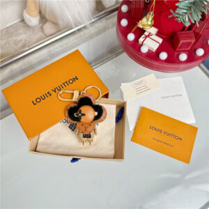 Vivienne Ski Bag Charm And Key Holder M02137-6.jpg