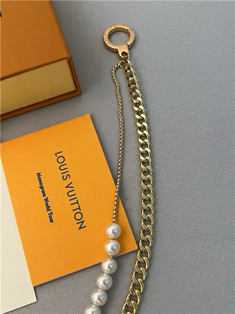 Vuitton Chain Belt M02434-6.jpg