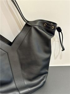 Y Large Hobo 833160 Black-6.jpg