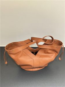 Y Large Hobo 833160 Brick-4.jpg