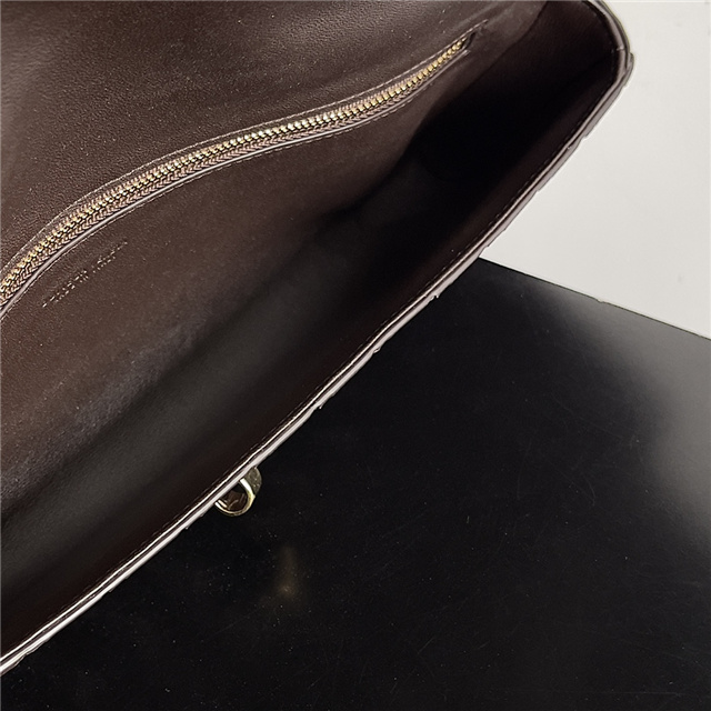 Andiamo Clutch 741511 Fondant-9.jpg