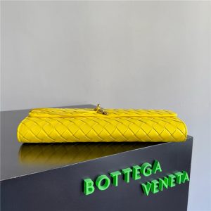 Andiamo Clutch 741511 Sulfur-4.jpg