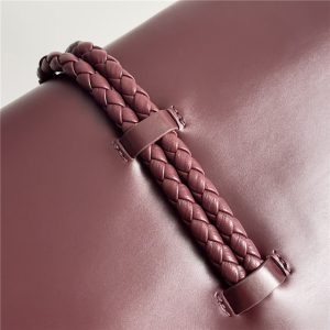 Liberta 806034 Barolo-6.jpg