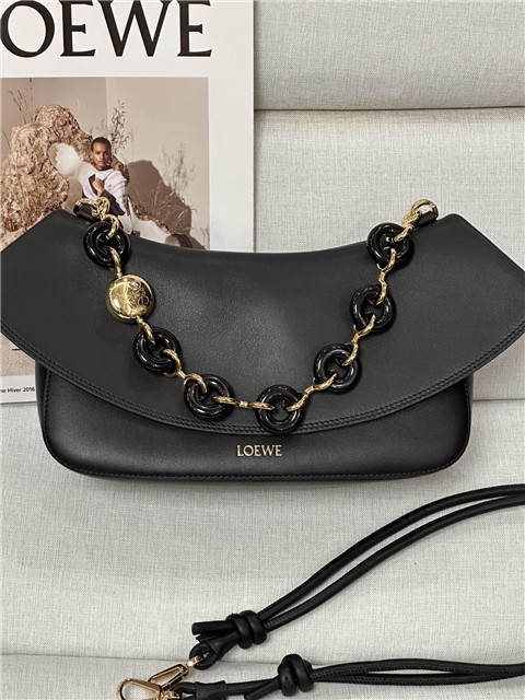 Medium Ola Bag 17019 Black-1.jpg