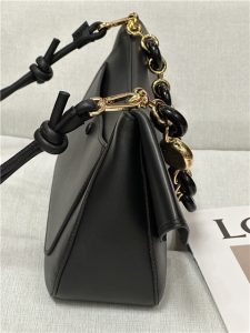 Medium Ola Bag 17019 Black-4.jpg