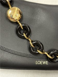 Medium Ola Bag 17019 Black-8.jpg