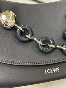 Medium Ola Bag 17019 Navy-7.jpg