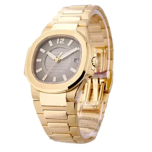 Patek Philippe Nautilus 70111R-010  