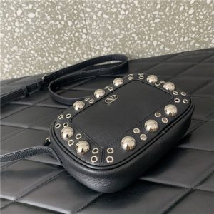 Garavani Nellcote Crossbody Bag 86207 Black-3.jpg