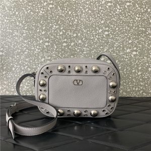 Garavani Nellcote Crossbody Bag 86207 Grey-1.jpg